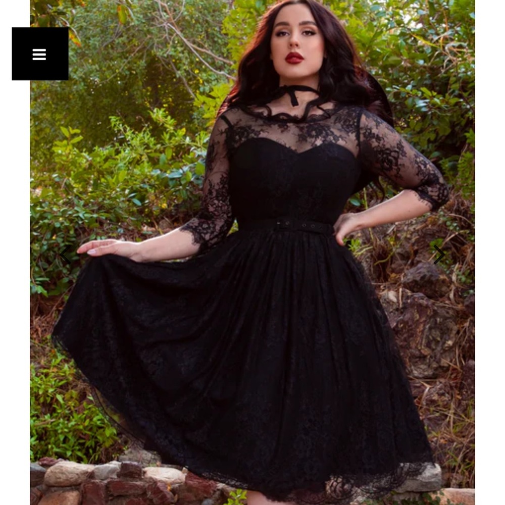 BNWT La Femme En Noire Mourning Dress. Tried on once. Belt included.